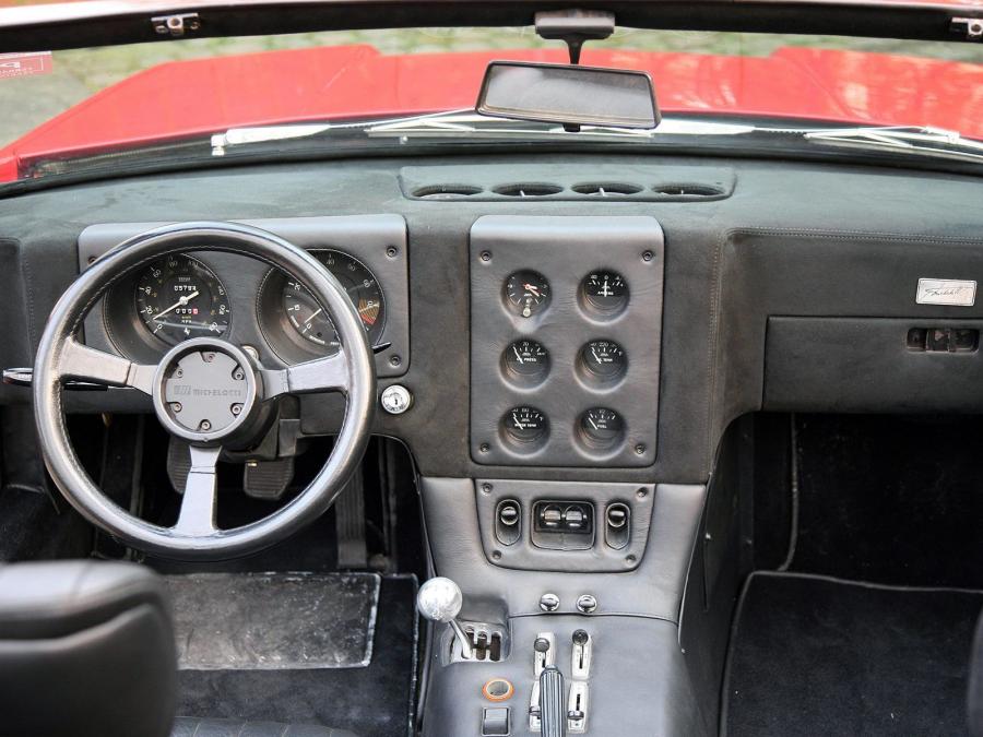  Ferrari 365 GTS/4 NART Spyder 1972 года  (фото 9 из 13)